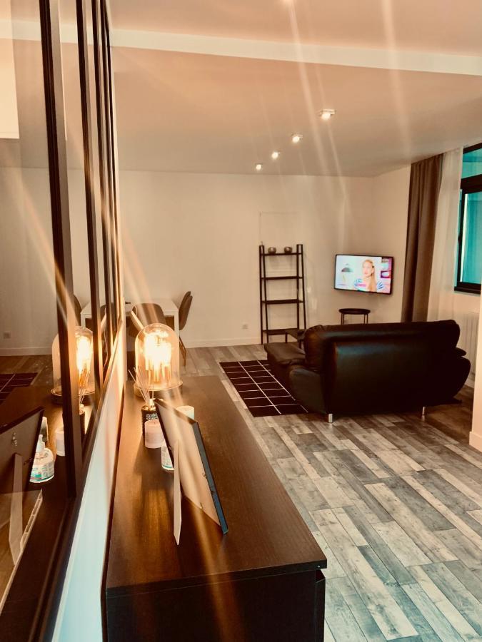 Superbe Appartement En Hyper Centre De Charleville Eksteriør billede
